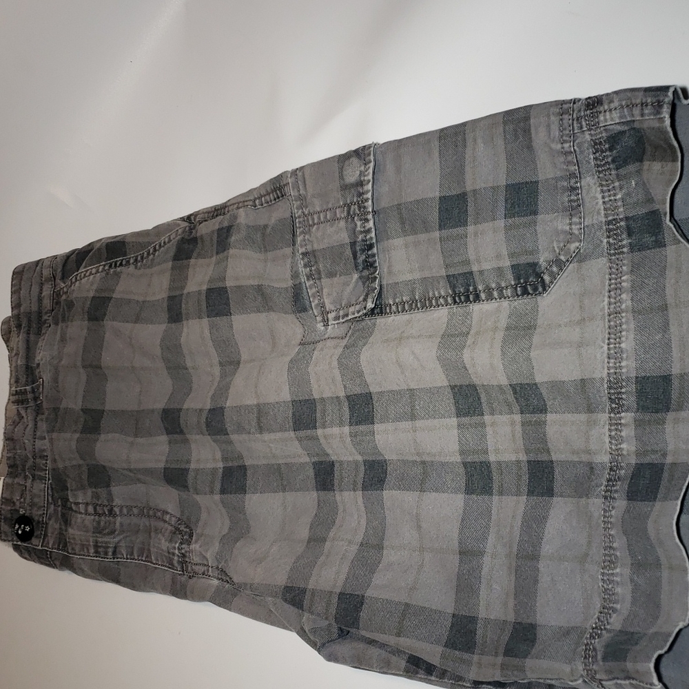Converse  men's Cargo Work shorts,gray,black .
